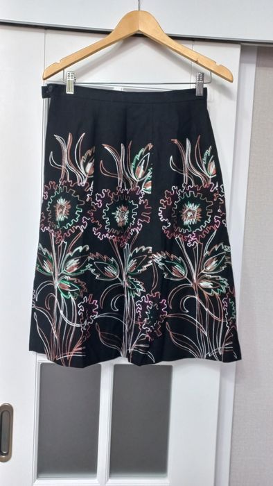 Шикарный костюм лён  р.44-46