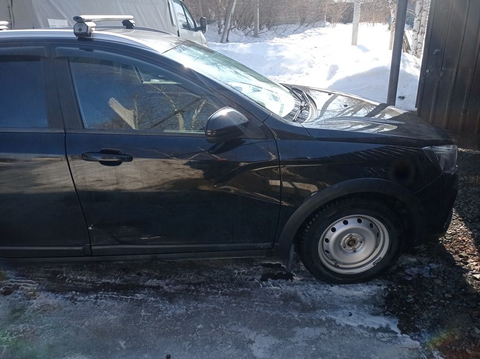 Веста св кросс 2021