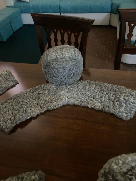 Продается авганский каракуль шапки воротником оптом