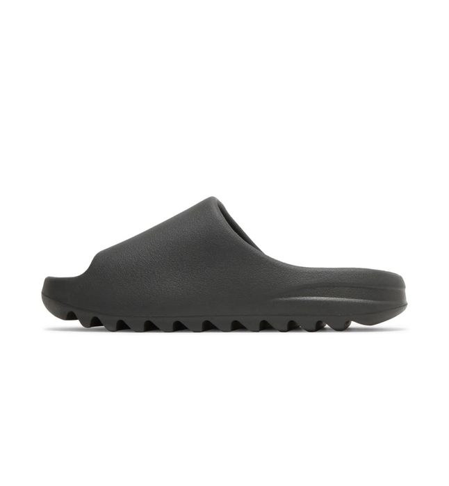Adidas Yeezy Slide Onyx чисто нови в кутията