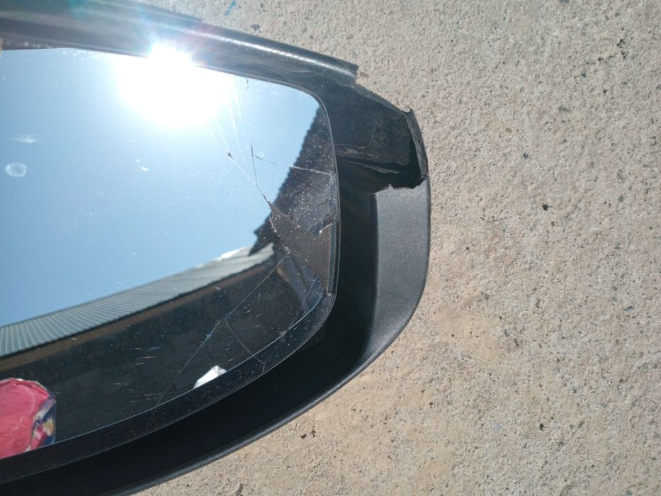 Зеркало боковое Ниссан