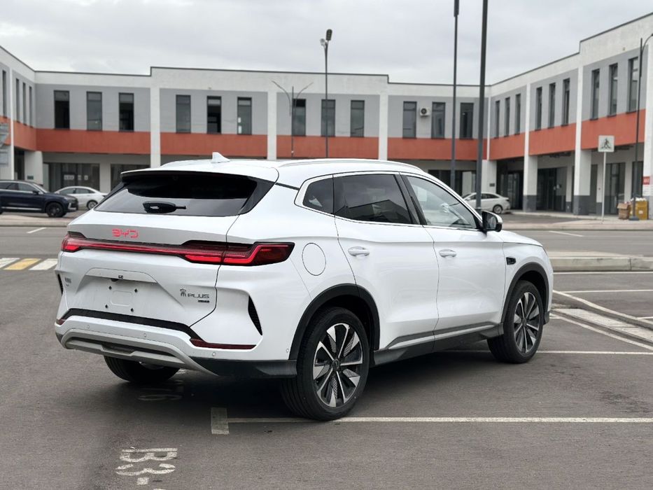 Byd song plus chempion 605