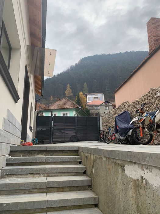 Casa de inchiriat in Brasov - Scheii Brasovului