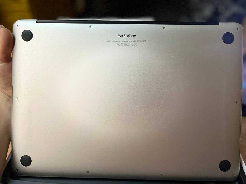 Apple MacBook Pro, Mid 2015