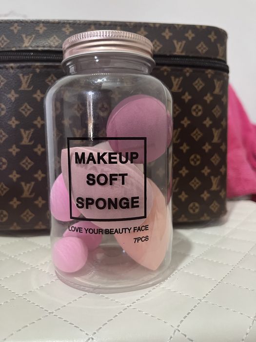 Новый косметика наборларлар сатылады