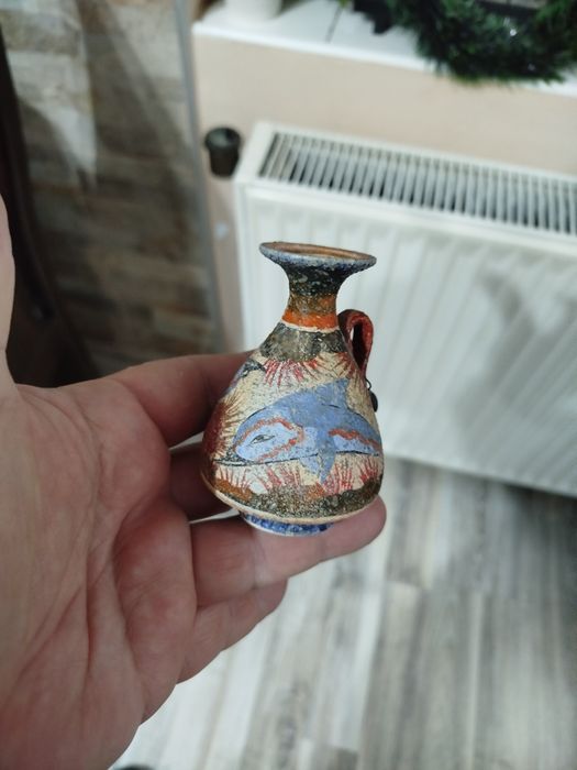 МалкА ръчно рисувана  гръцка ваза