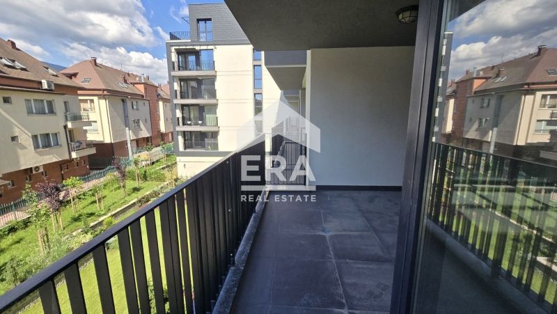 Продава се Тристаен апартамент в София, Витоша - 150 кв.м за 2617 €/кв.м - Снимка #2