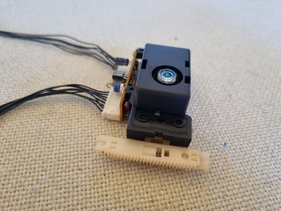 Laser Optic Original Philips RCD 1. Perfect functional.