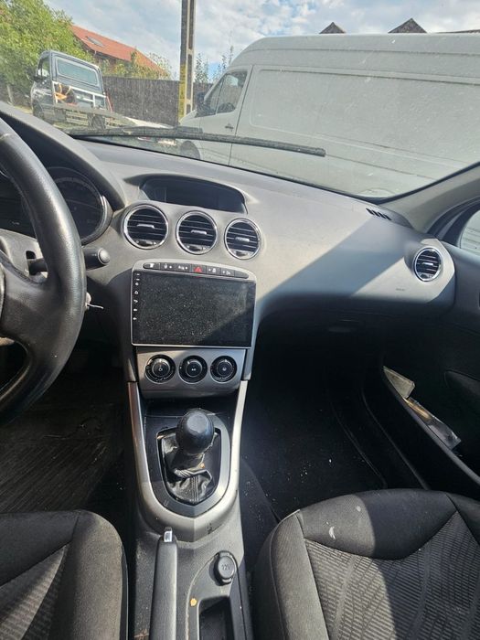 Vand peugeot 308 diesel 1.6 euro 5 DEFECT