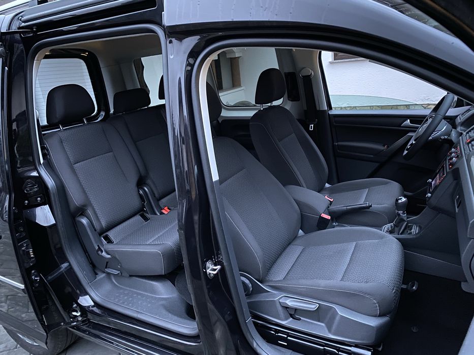 VW Caddy 2.0 Tdi-150 CP-euro-6 Front  assist-2Uși-Spate-WEBASTO
