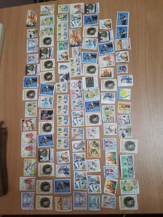 Пощенски марки..