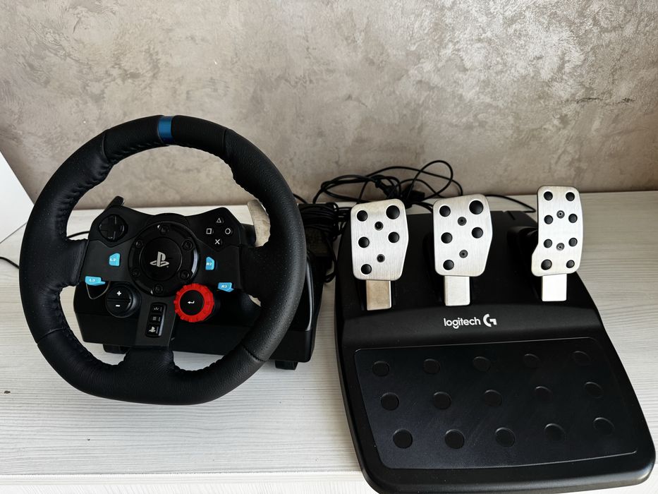 Volan Logitech g29
