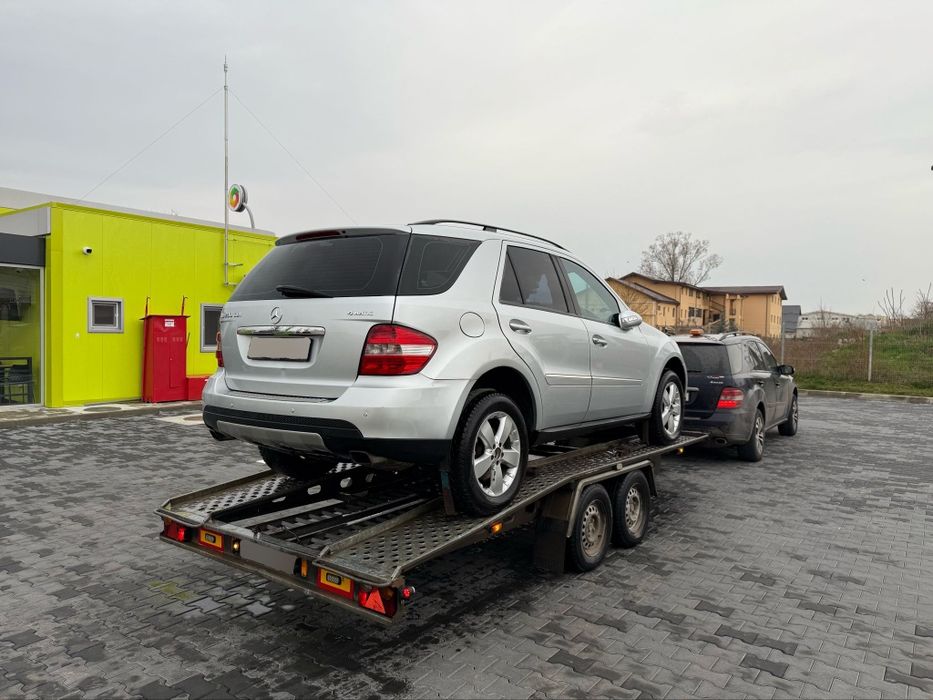 Dezmembrez Mercedes ML 320 w164