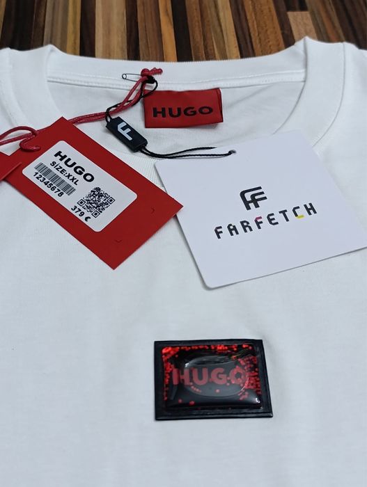 Vand tricou nou de barbati Hugo
