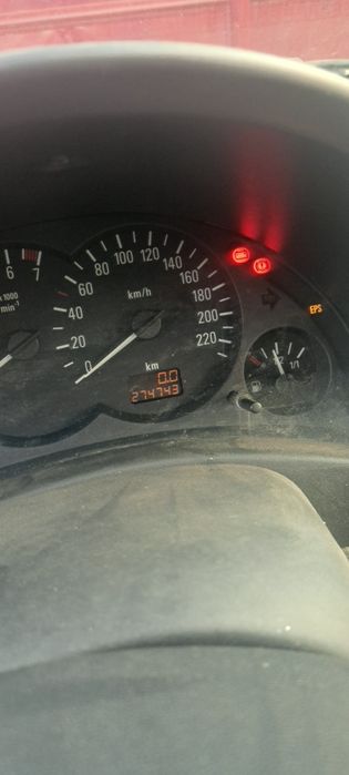 Vand OPEL CORSA C  AN 2002