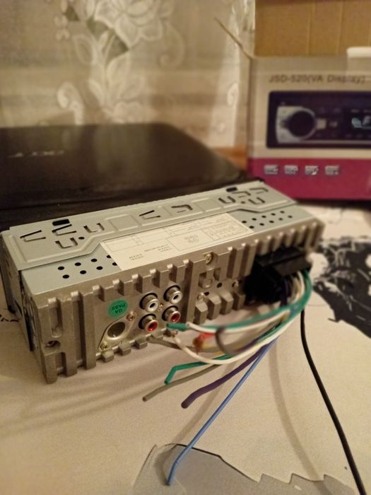 Автомагнитола JSD-520 USB / AUX / FM / SD