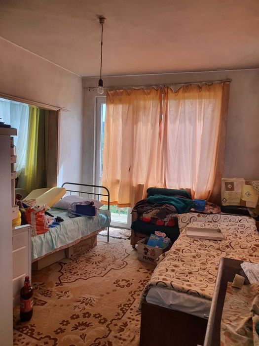 Къща на два етажа с. Петрово община Сандански