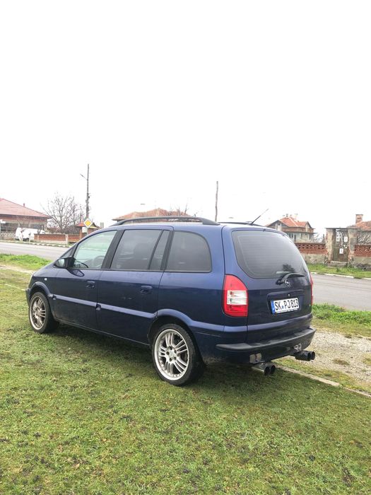 Opel zafira 1.8 Benzin