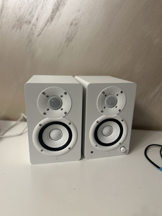 Boxe yamaha hs 4 W