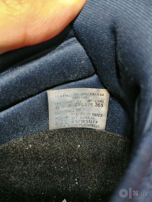 Оригинальные кроссовки Adidas