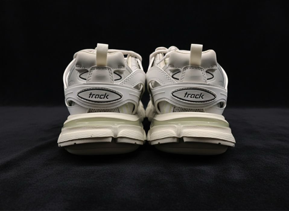Balenciaga Track 3.0 Albi / Full White 42 noi