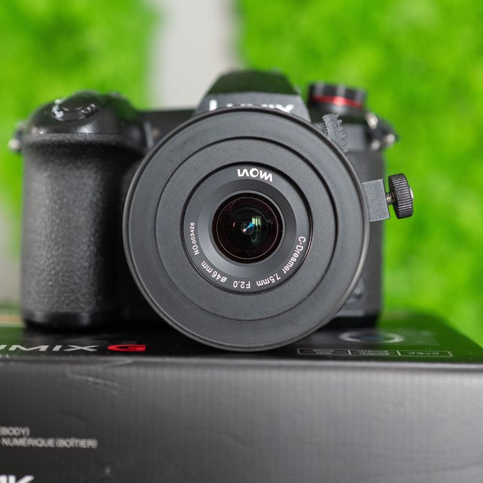 Camera video Lumix G9 + Obietiv Laowa 7,5 mm