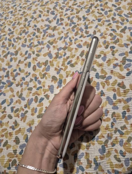 Много запазен Samsung S 21