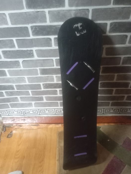 Продам зимний  сноуборд