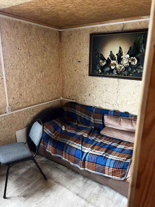 Продам 2 контейнера 40 фут