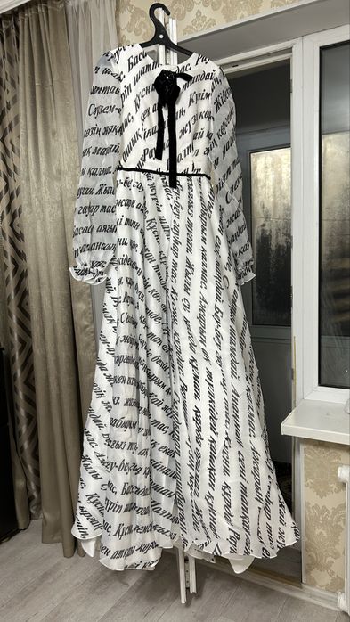 Продаю вечерный платье