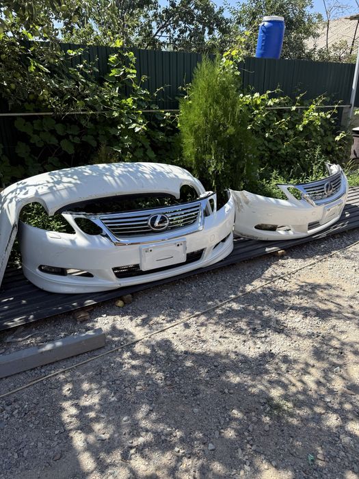 Бампера Lexus GS350 hybrid в сборе