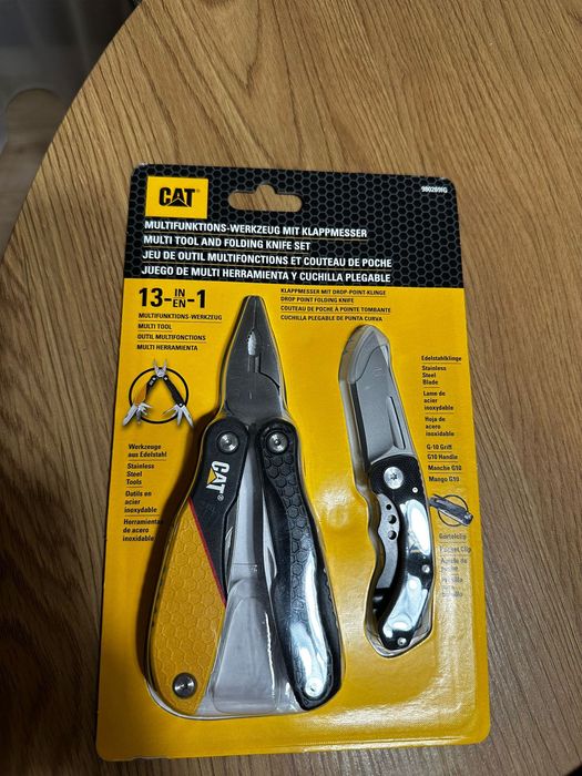 Set Cuțit și Patent multifuncțional firma CAT