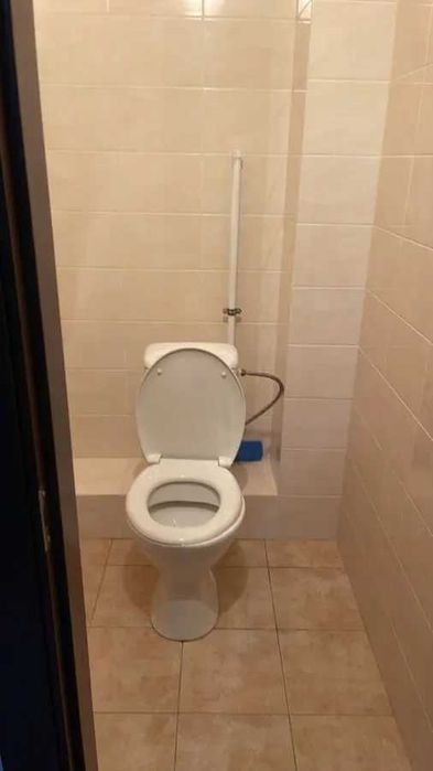 Дава се под наем Двустаен апартамент в София, Център - 55 кв.м за 392.7 € - Снимка #2