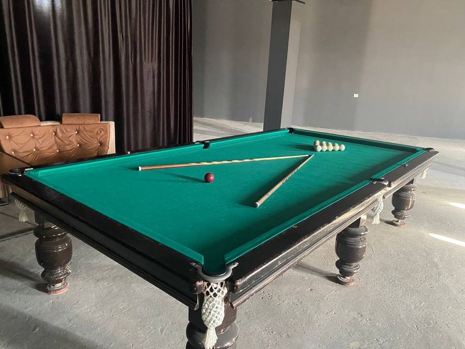 Billiard stom sotiladi