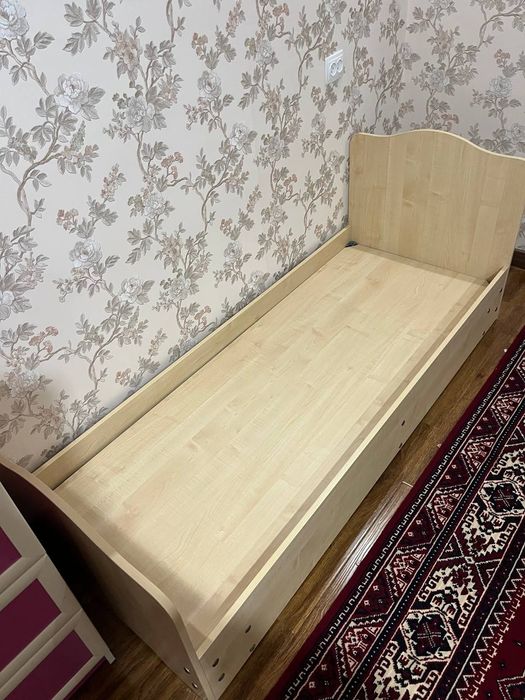 Detskiy krovat sotiladi YANGI . LMDF dan yasalgan