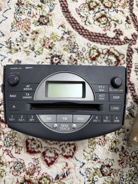 продам магнитола Toyota RAV 4