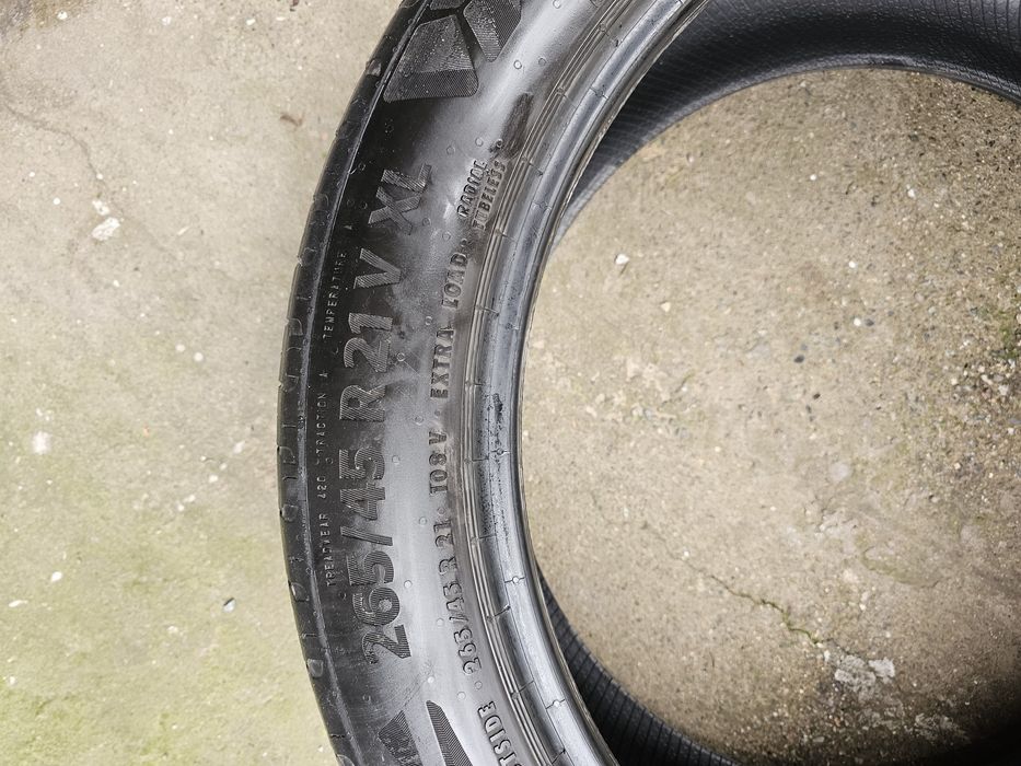 Продам шины continental 265/45 R21