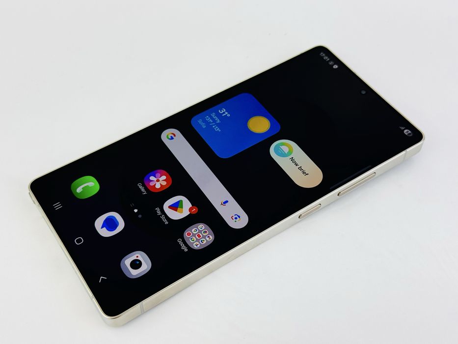 Samsung Galaxy S25 Ultra 5G 256GB 12RAM Black Перфектен! Гаранция!