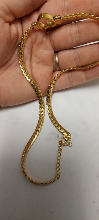 Colier placat cu aur