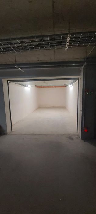 Продава се Гараж / Паркомясто в Пловдив, Тракия - 30 кв.м за 5 €/кв.м - Снимка #3