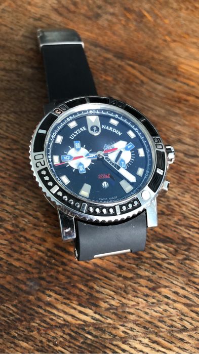 Ulusse Nardin часы