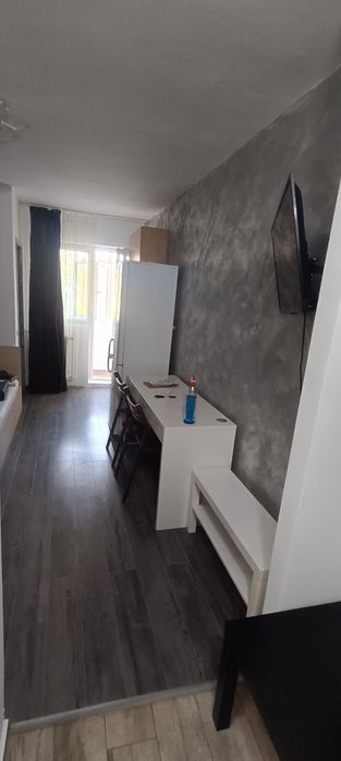 Proprietar închiriez garsonieră