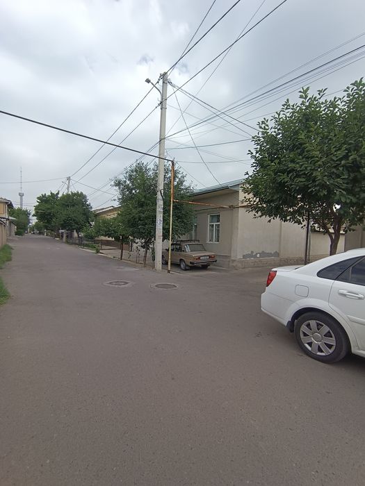 Yunus obod usta shirin batoniski tennis korti uchaska yer sotiladi