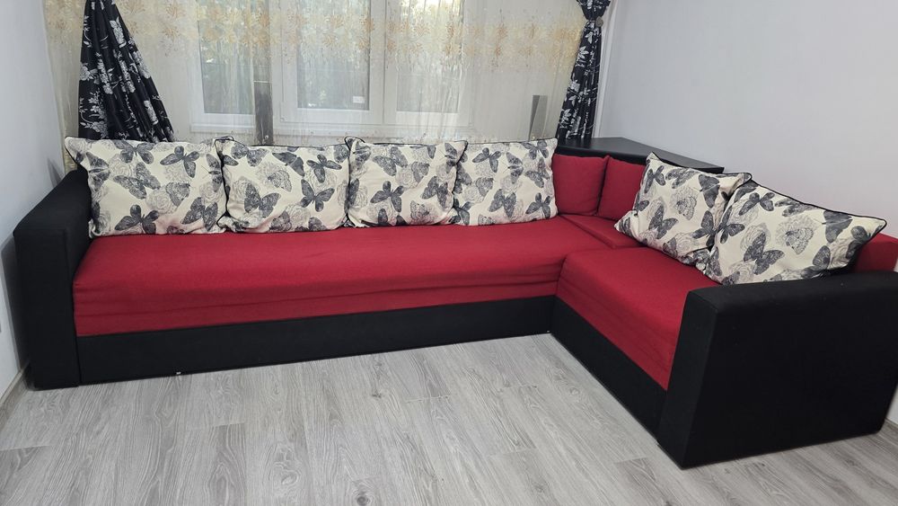 Vând mobila sufragerie