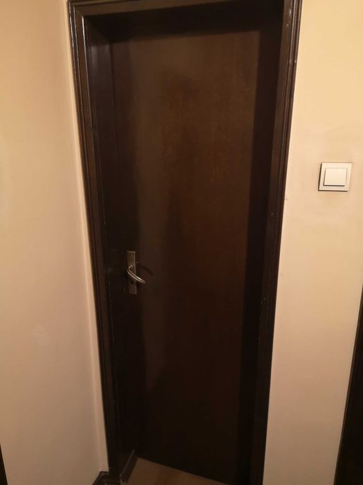 Интериорни врати