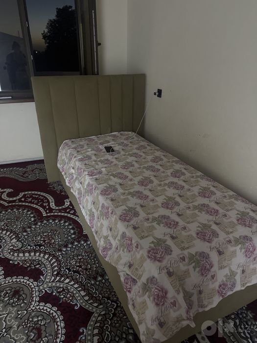 Диван йанги замонавий!!