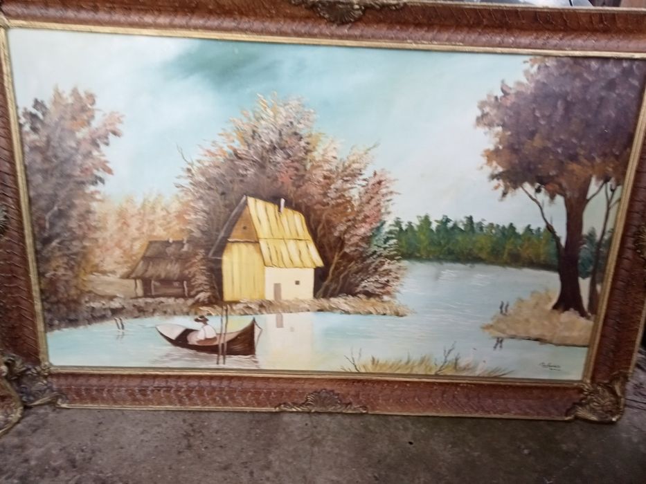 Tablouri pictate in anul 1991 sunt într-o stare impecabila,