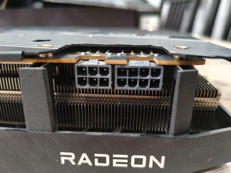 Видеокарта Asus AMD Radeon RX 6700XT 12gb