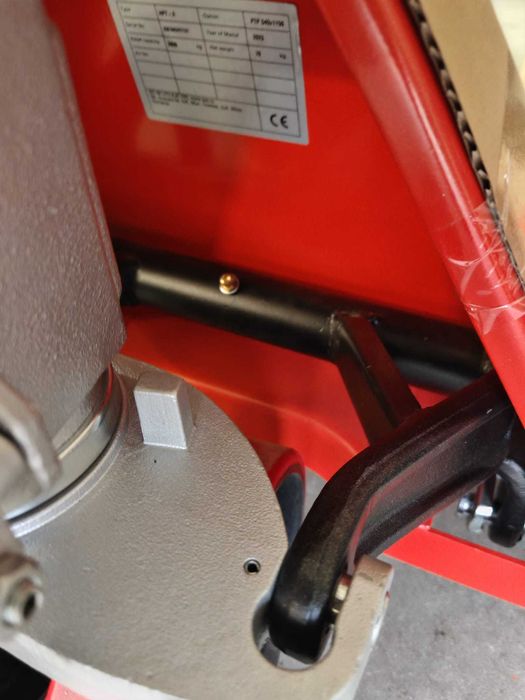 Transpalet / Liza manuala capacitate 3000 kg / 1150mm