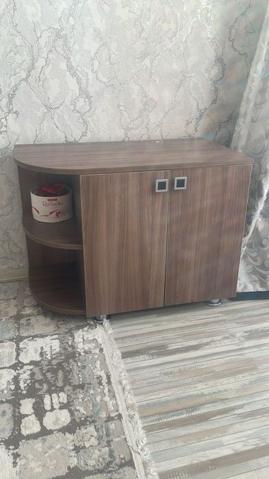 Продам тумбочку в отличном состоянии б/у